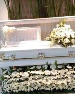 garden & casket flowers & 2 stand